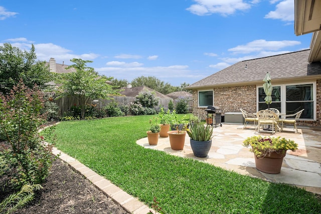2385 Golden Shores Ln, League City, TX 77573 - view of yard with a patio area