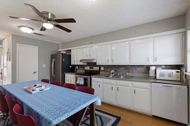 13617 Pirates Beach Blvd, Galveston, TX 77554 - photo 9