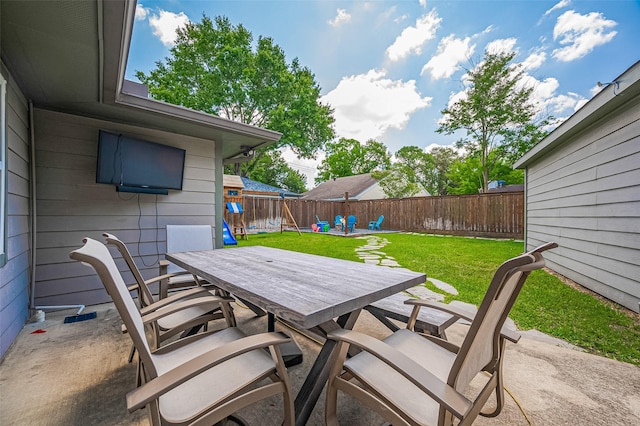 view of patio / terrace featuring outdoor dining area