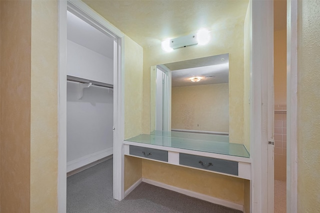 7827 Braesdale Ln, Houston, TX 77071 - walk in closet featuring carpet