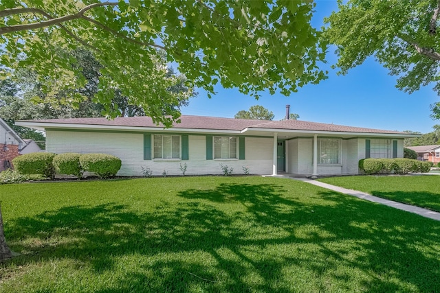 7827 Braesdale Ln, Houston, TX 77071 - single story home featuring a front yard and brick siding