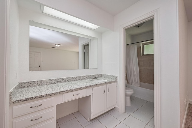 7011 Maple Fox Dr, Humble, TX 77338 - bathroom featuring toilet, vanity, tile patterned flooring, and shower / tub combo