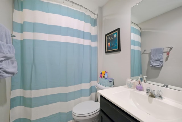 8434 Violet Hills Ln, Rosharon, TX 77583 - bathroom with toilet, vanity, and a shower with shower curtain
