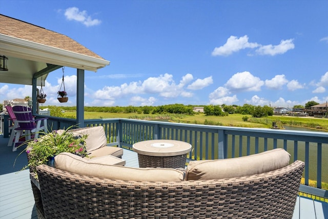 1623 25th St, Dickinson, TX 77539 - wooden deck with an outdoor living space