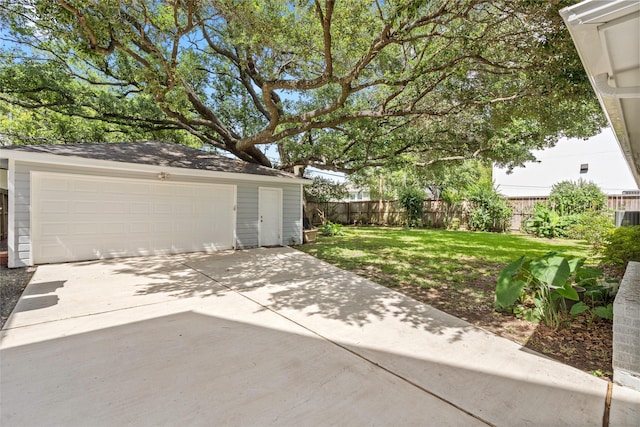 4030 Grennoch Ln, Houston, TX 77025 - view of detached garage