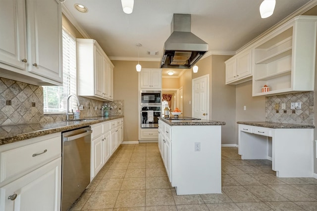4415 April Meadow Way, Sugar Land, TX 77479 - kitchen featuring appliances with stainless steel finishes, a sink, island range hood, a kitchen island, and open shelves
