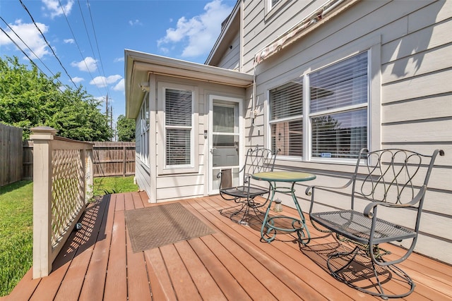 606 Packer Ct, Webster, TX 77598 - wooden terrace with fence