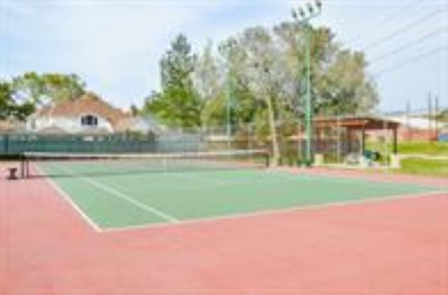 6207 Spring Creek Oaks Dr, Spring, TX 77379 - view of tennis court