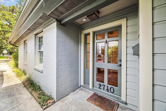 2740 Suffolk Dr, Houston, TX 77027 - entrance to property featuring brick siding