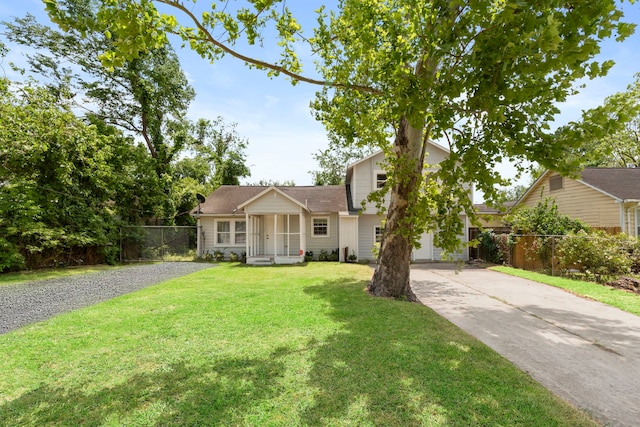 1016 Apache St, Houston, TX 77022 - view of front of house with concrete driveway
