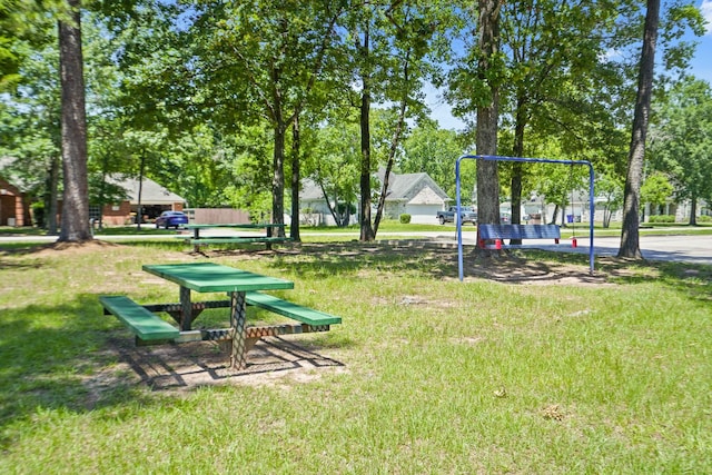 6123 Cypress Way Dr, Magnolia, TX 77354 - view of community with a yard