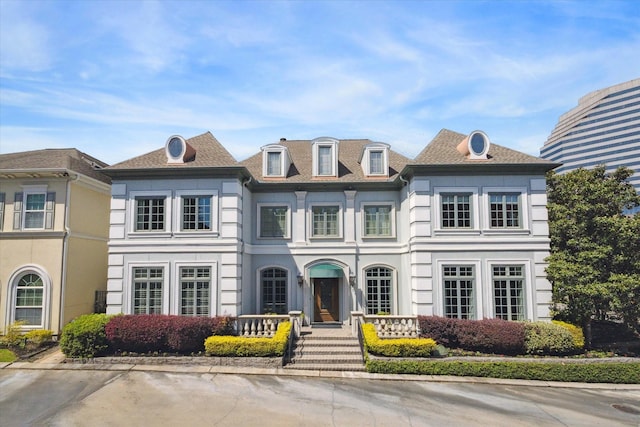 1 Exbury Way, Houston, TX 77056 - view of front of house featuring stucco siding