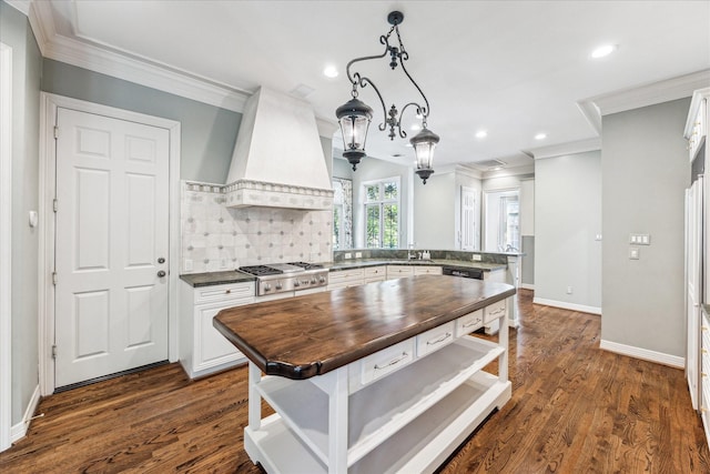 1 Exbury Way, Houston, TX 77056 - kitchen with butcher block countertops, decorative backsplash, open shelves, recessed lighting, and crown molding