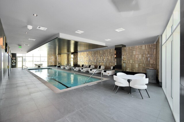 4521 San Felipe St Unit 1604, Houston, TX 77027 - view of indoor community pool