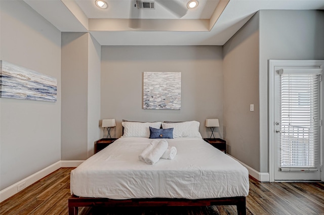804 Paige St, Houston, TX 77003 - bedroom with wood finished floors, baseboards, and recessed lighting