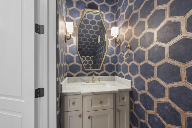 2804 Robinhood St, West University Place, TX 77005 - bathroom with vanity