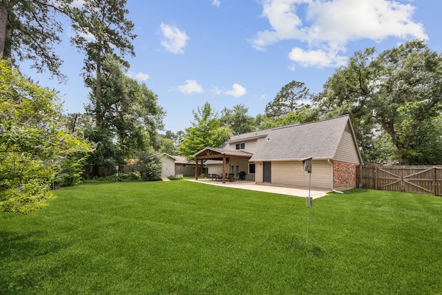 233 Magnolia Way, Huntsville, TX 77320 - view of yard with a patio area