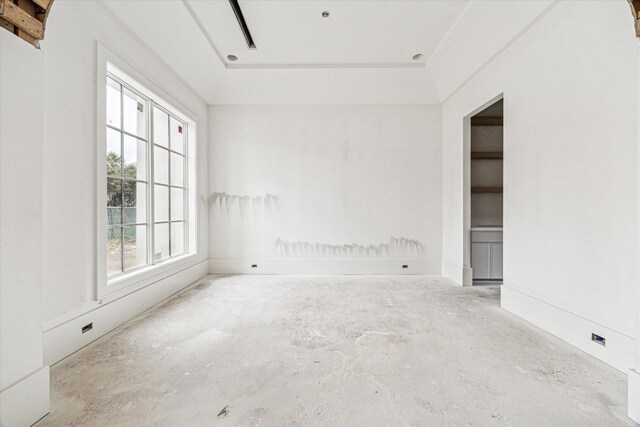 1322 Candlelight Ln, Houston, TX 77018 - spare room with concrete flooring