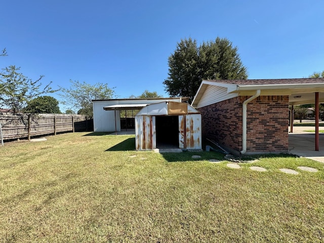 121 Briar Ln, Crockett, TX 75835 - view of yard featuring a carport
