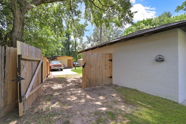 13111 Oak Plaza Dr, Cypress, TX 77429 - view of yard featuring fence and dirt driveway