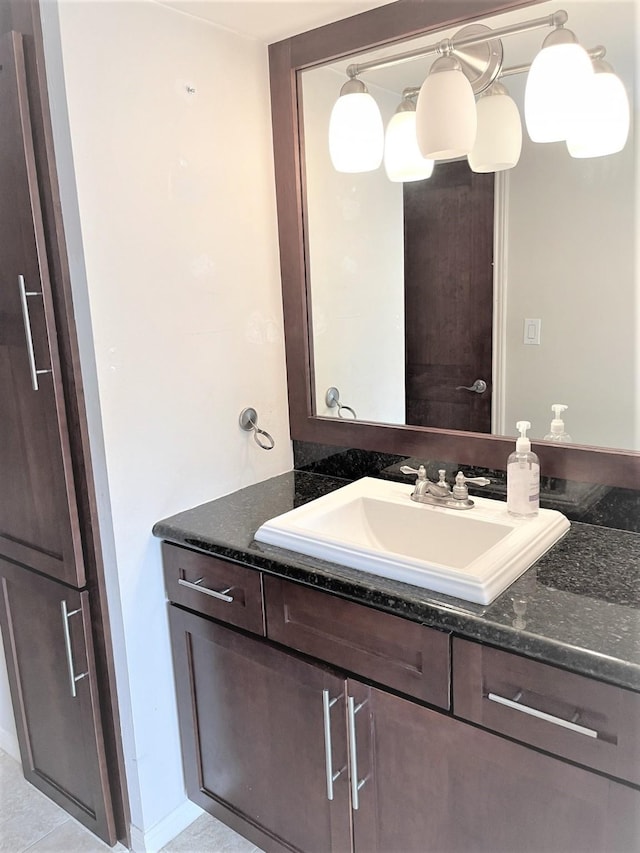 3525 Sage Rd Unit 404, Houston, TX 77056 - bathroom featuring vanity