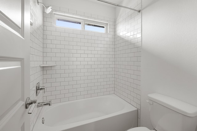 full bathroom with toilet and bathing tub / shower combination
