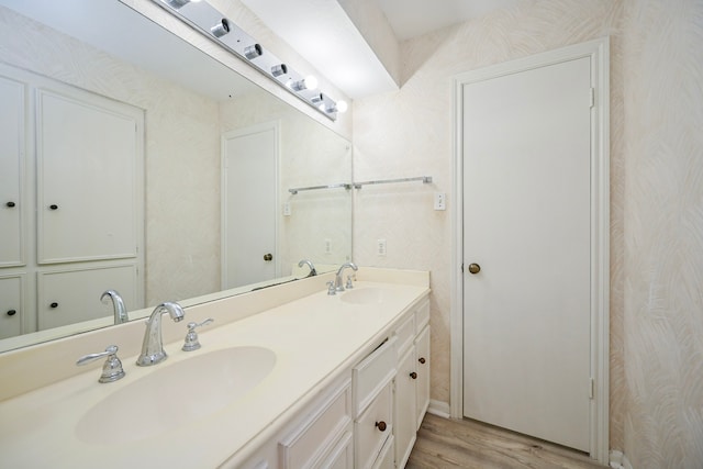 7735 Quail Meadow Dr, Houston, TX 77071 - full bathroom featuring wood finished floors and double vanity