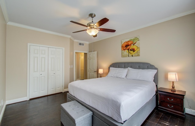 2111 Welch St Unit A110, Houston, TX 77019 - bedroom with ornamental molding, baseboards, a closet, dark wood finished floors, and ceiling fan