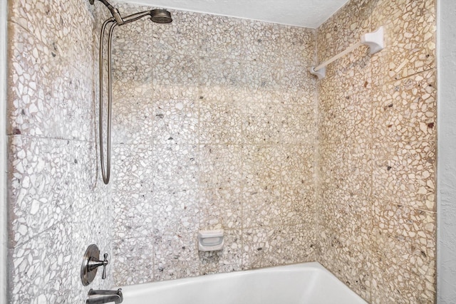 full bathroom featuring washtub / shower combination