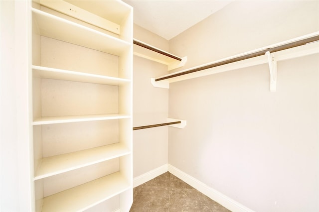 7810 Broken Arrow St, Baytown, TX 77521 - view of walk in closet