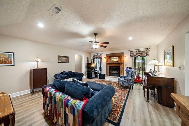 927 County Road 423, Alvin, TX 77511 - photo 8