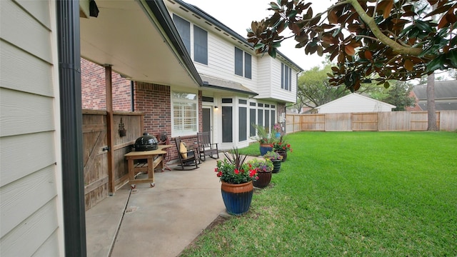 7907 Gulf Isle Ct NE, Houston, TX 77095 - view of yard with a patio area