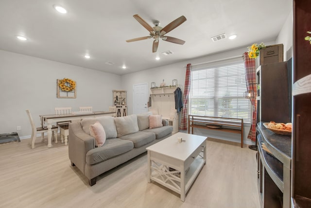 12607 Taymouth Manor Dr, Humble, TX 77346 - photo 3
