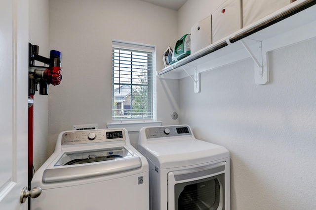 20923 Grand Surprise Ct, Cypress, TX 77433 - clothes washing area with washing machine and clothes dryer