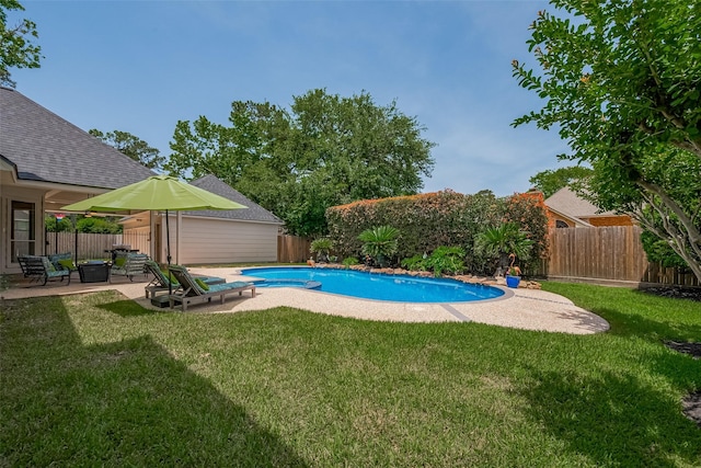 5807 Juniper Knoll Ln, Houston, TX 77345 - view of pool featuring a patio area