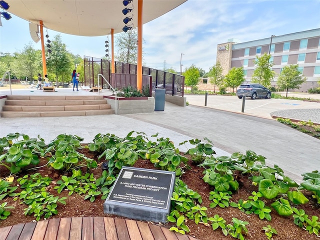 3130 Walnut Bend Ln Unit 409, Houston, TX 77042 - view of property's community