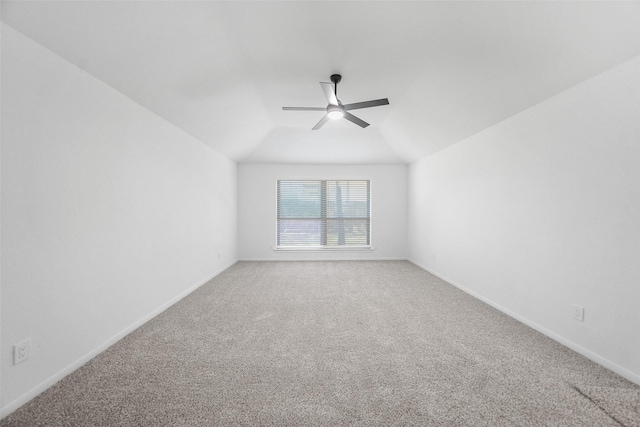 2644 Hadley Cir, Sugar Land, TX 77478 - unfurnished room with a ceiling fan, carpet flooring, lofted ceiling, and baseboards