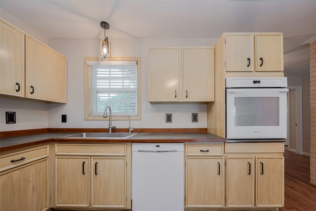 308 Virginia Ln, Friendswood, TX 77546 - photo 13