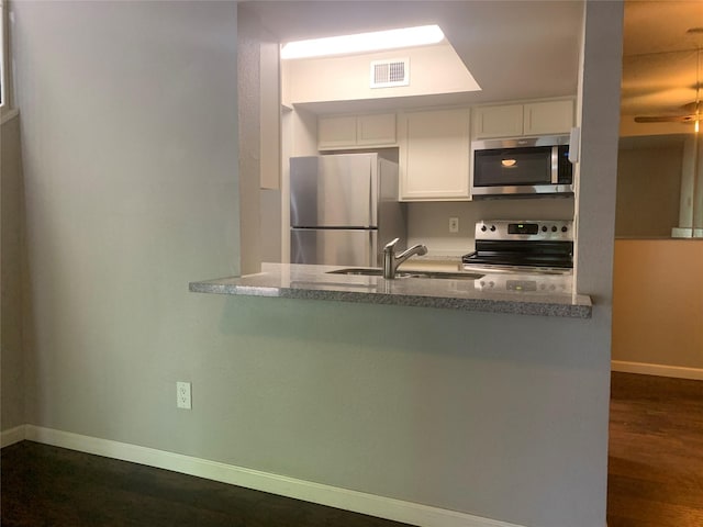 766 Memorial Mews St, Houston, TX 77079 - photo 19