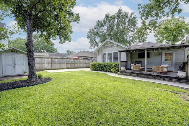 3708 Watson St, Houston, TX 77009 - view of yard
