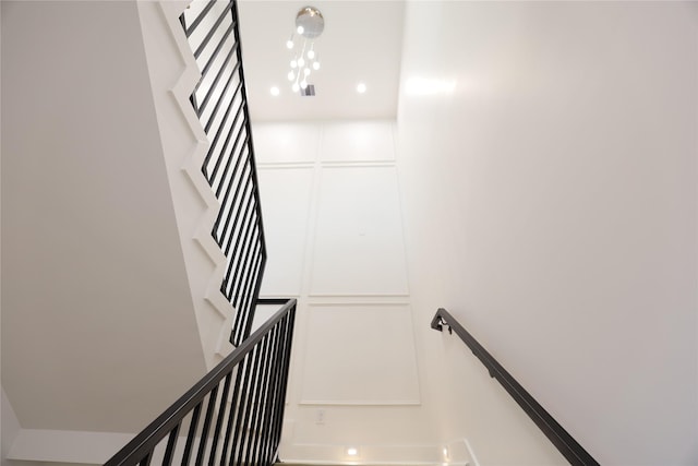 510 E 37th St, Houston, TX 77022 - view of stairway