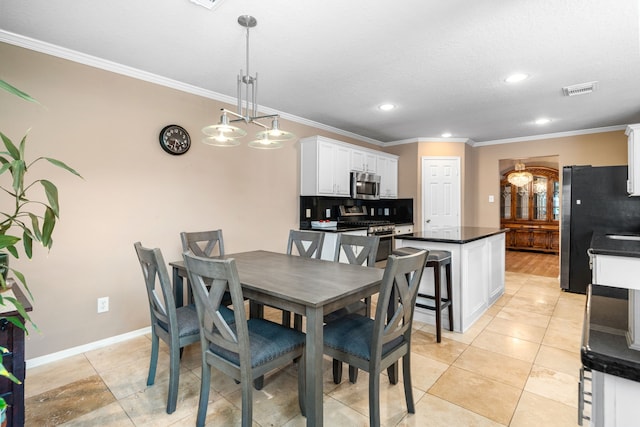 dining room featuring crown molding, recessed lighting, baseboards, light tile patterned flooring, and a textured ceiling