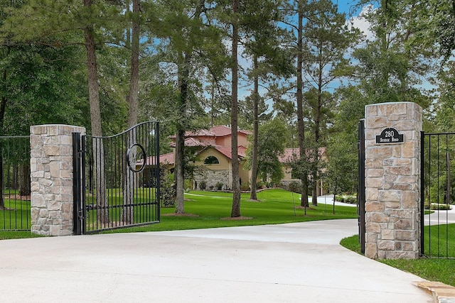 280 Sundog Rd, Huntsville, TX 77340 - view of gate