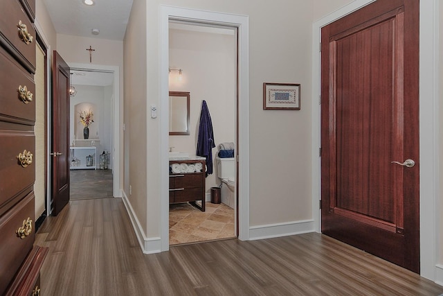 280 Sundog Rd, Huntsville, TX 77340 - entrance foyer with dark wood-style floors and baseboards