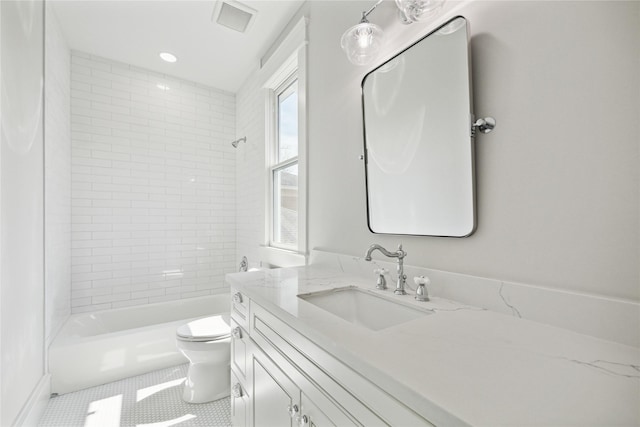 309 E 16th St, Houston, TX 77008 - full bathroom featuring toilet, tile patterned floors, vanity, and bathing tub / shower combination