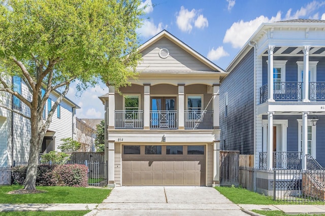 814 Nicholson St, Houston, TX 77007 - photo 1