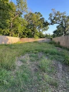 0 E Tidwell, Houston, TX 77028