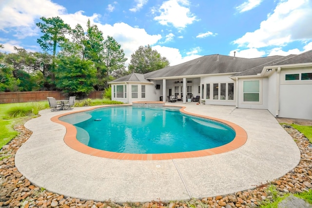 3907 Movado Ct, Spring, TX 77386 - view of pool with a patio, a fenced backyard, a ceiling fan, and a pool with connected hot tub