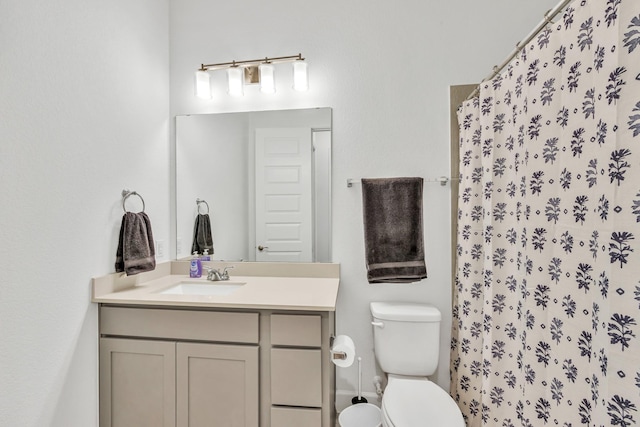 19015 Giara Pony Trl, Tomball, TX 77377 - bathroom featuring vanity and curtained shower