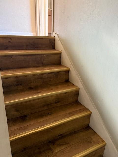 7358 Crownwest St Unit 7358, Houston, TX 77072 - view of staircase